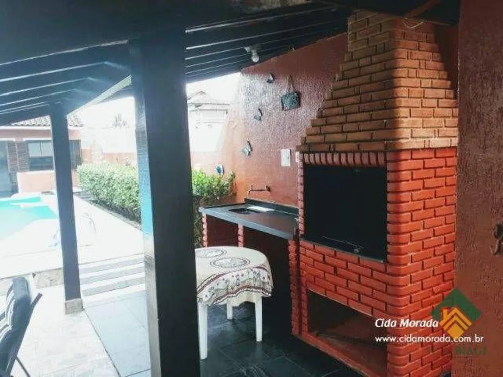 Casa, 5 quartos, 320 m² - Foto 1