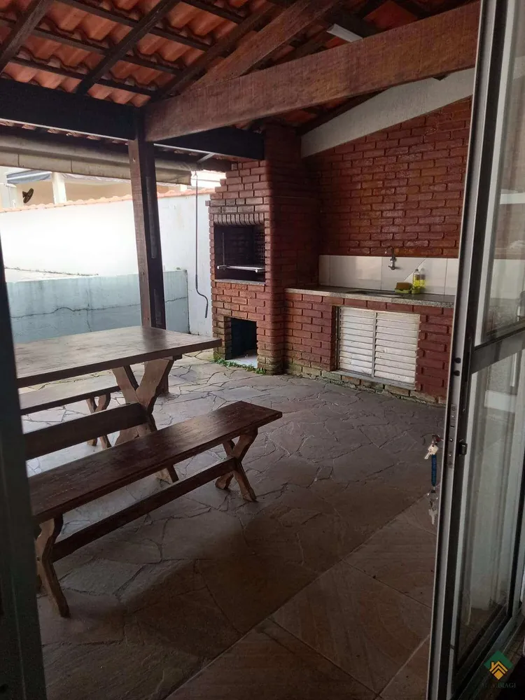 Casa, 3 quartos, 130 m² - Foto 3