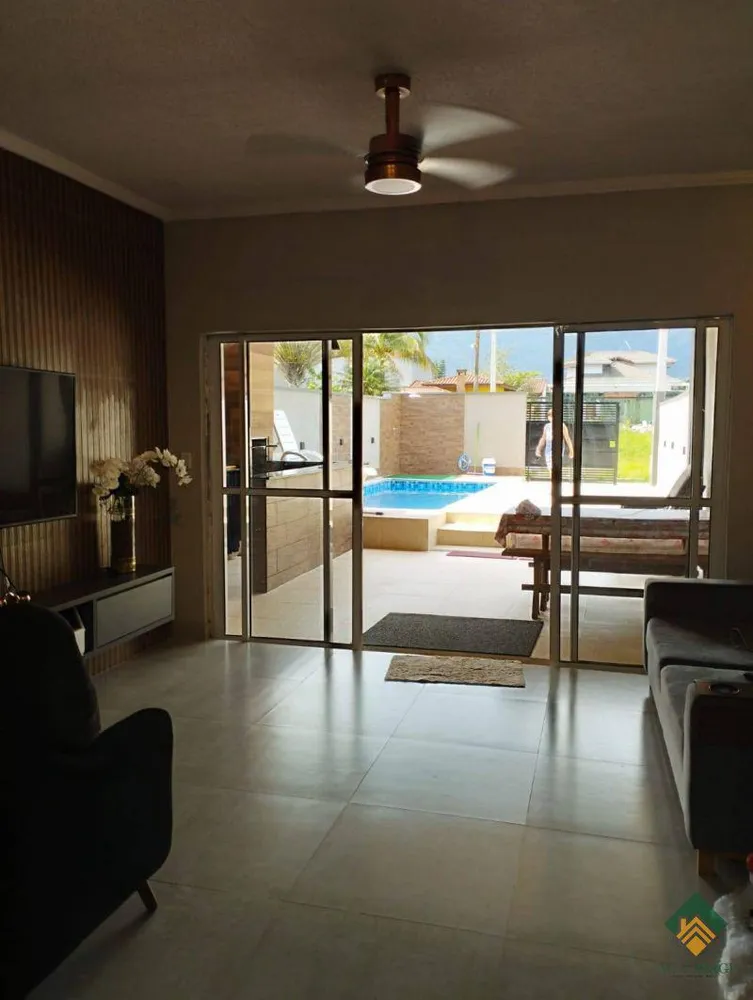 Casa, 3 quartos - Foto 1