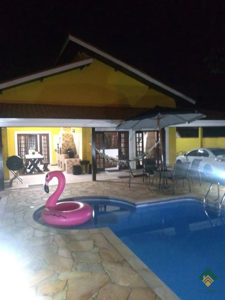 Casa, 3 quartos, 185 m² - Foto 2