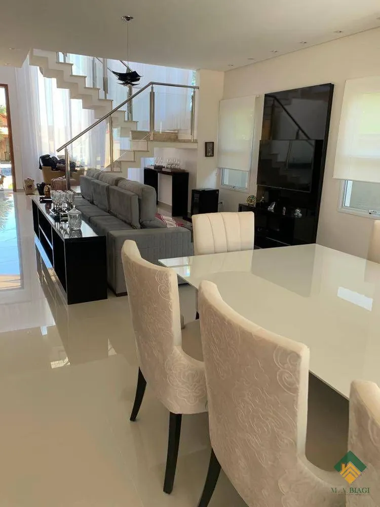 Casa, 7 quartos, 385 m² - Foto 2