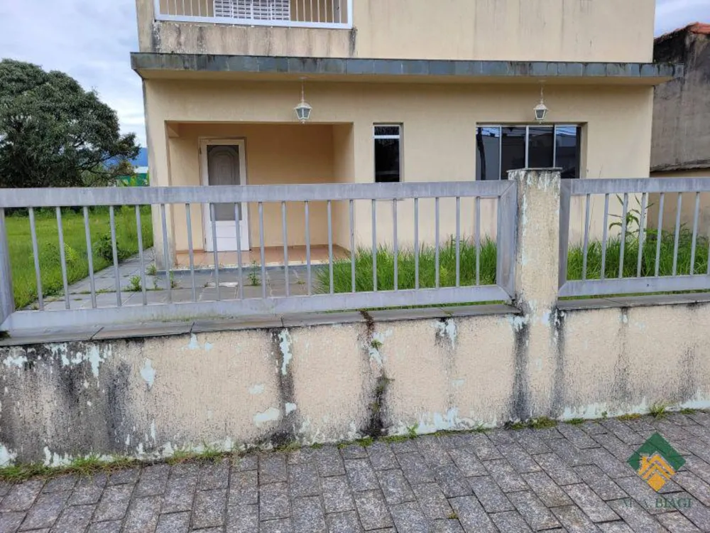 Casa, 5 quartos, 180 m² - Foto 3
