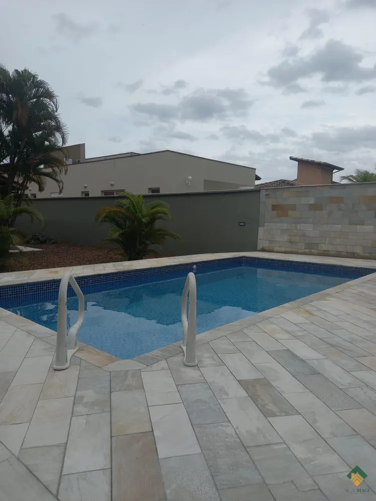 Casa, 4 quartos, 1008 m² - Foto 1