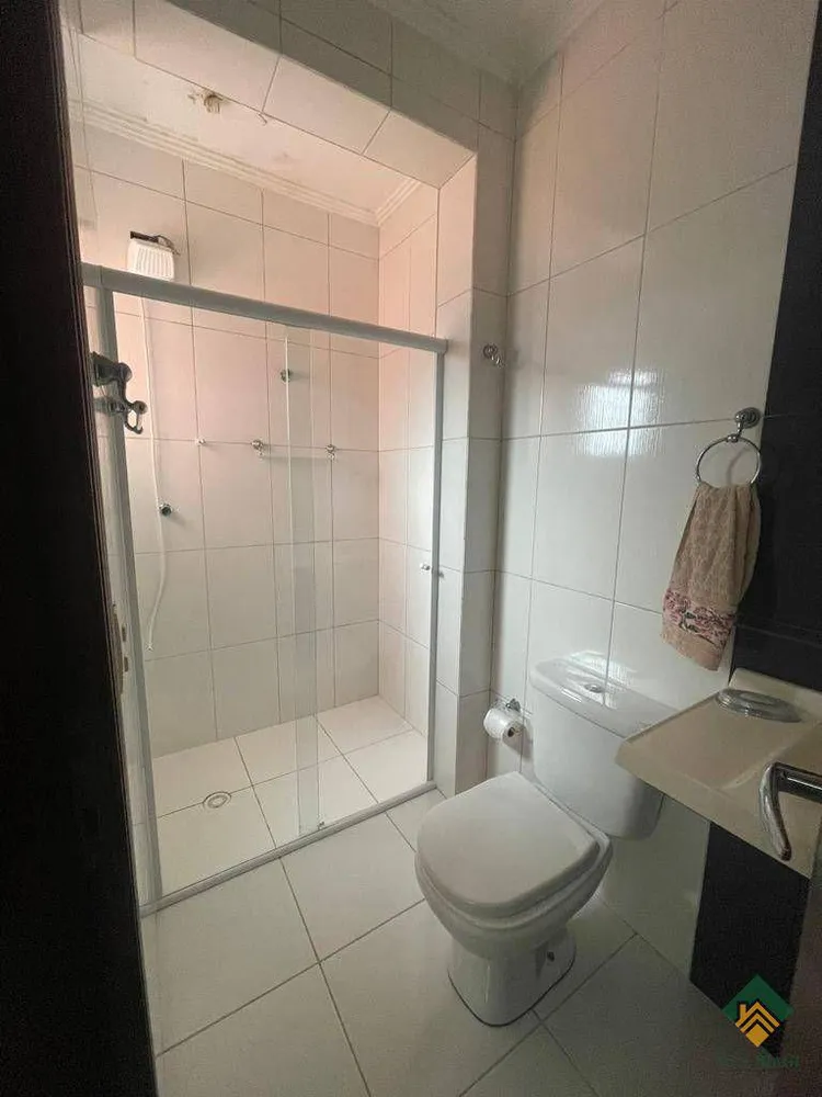 Casa, 4 quartos, 194 m² - Foto 3
