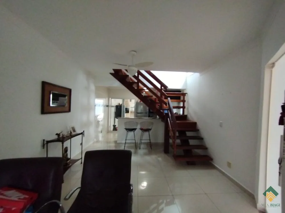 Casa, 3 quartos, 252 m² - Foto 3