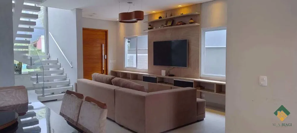 Casa, 4 quartos, 247 m² - Foto 3