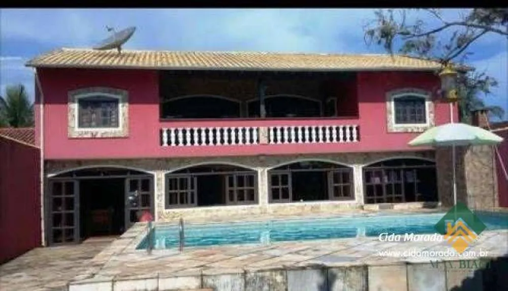 Casa, 3 quartos, 219 m² - Foto 2
