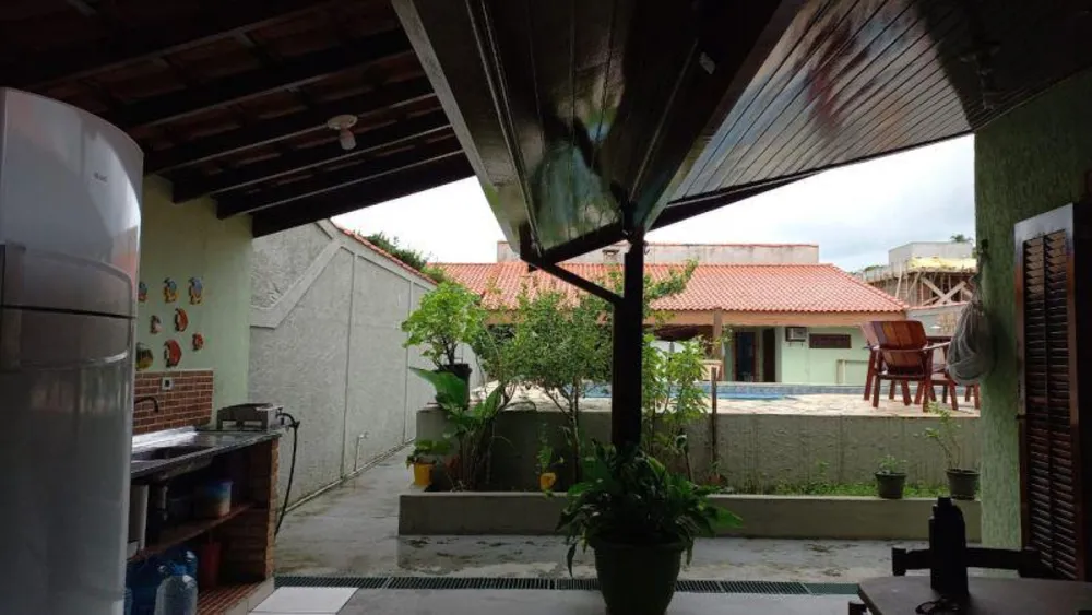 Casa, 5 quartos, 168 m² - Foto 2