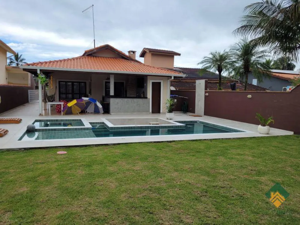 Casa, 4 quartos, 220 m² - Foto 3