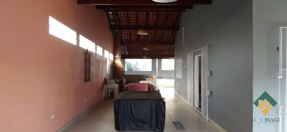 Casa, 3 quartos, 180 m² - Foto 2