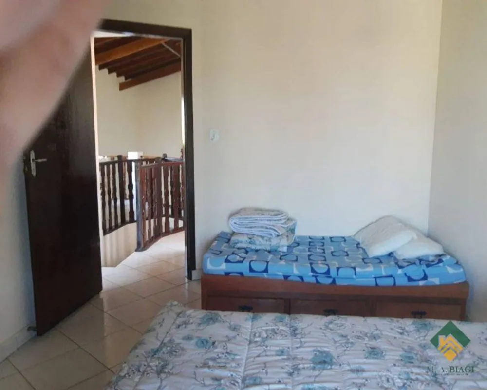 Sobrado, 8 quartos, 382 m² - Foto 1