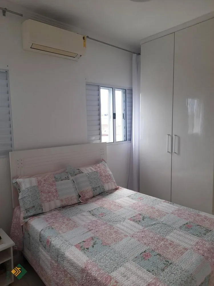 Casa, 3 quartos, 204 m² - Foto 8