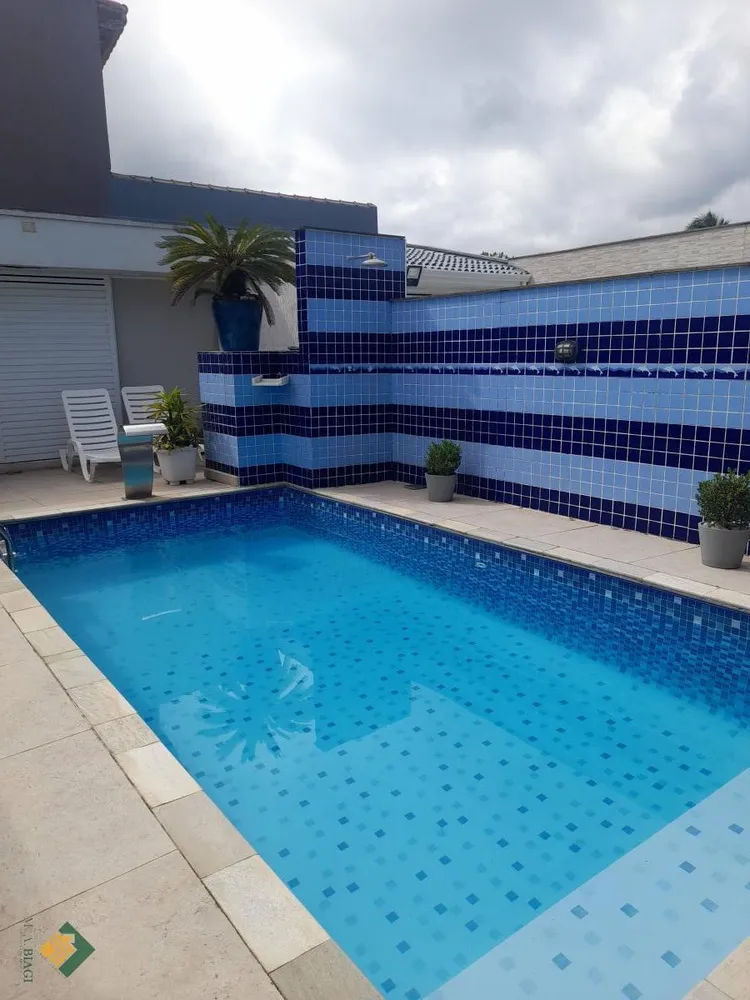 Casa, 3 quartos, 204 m² - Foto 4