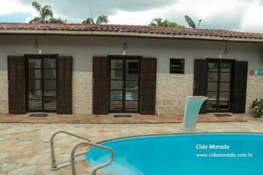 Casa, 5 quartos, 260 m² - Foto 2