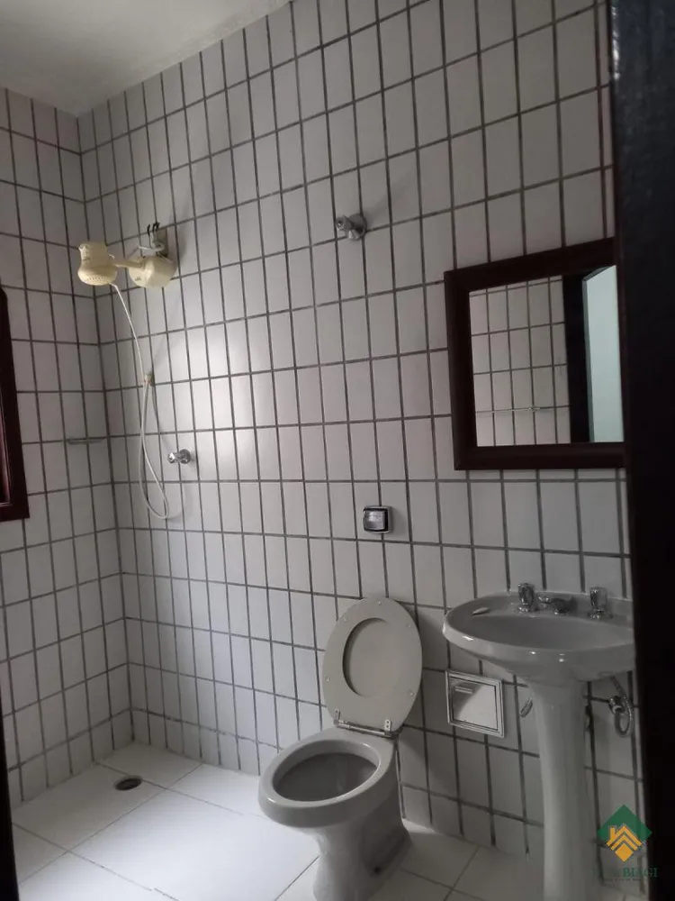 Casa, 3 quartos, 226 m² - Foto 8