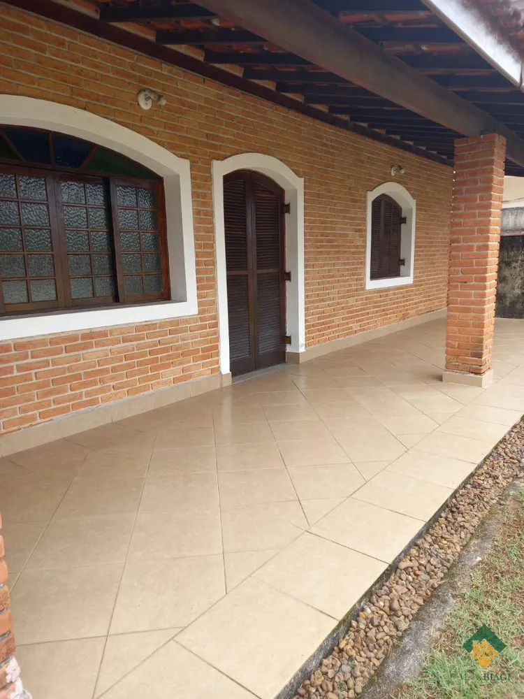 Casa, 3 quartos, 226 m² - Foto 4