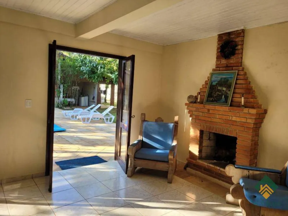 Casa, 4 quartos, 190 m² - Foto 4