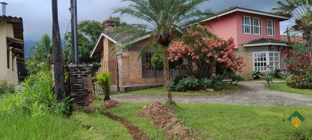 Casa, 5 quartos, 260 m² - Foto 5