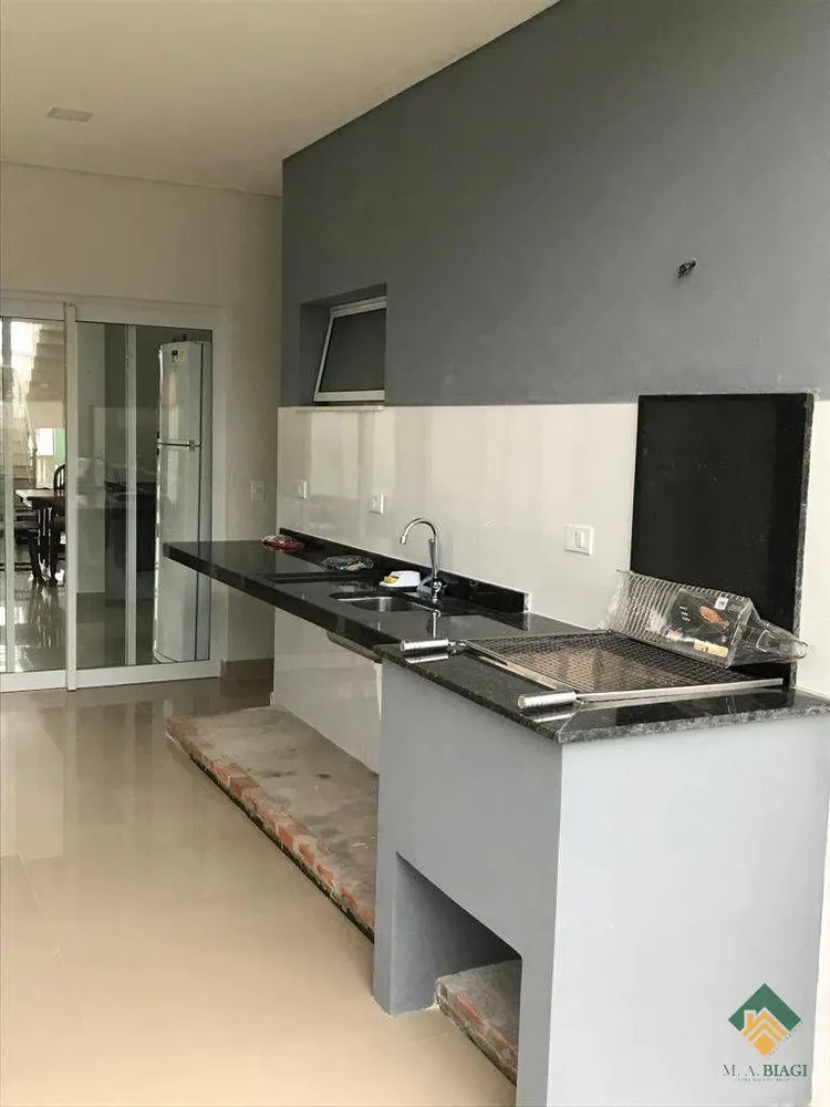 Casa, 3 quartos, 190 m² - Foto 1