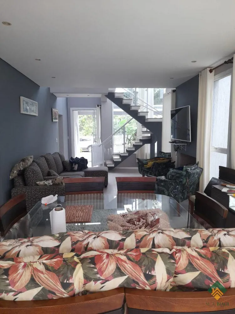 Sobrado, 5 quartos, 320 m² - Foto 2