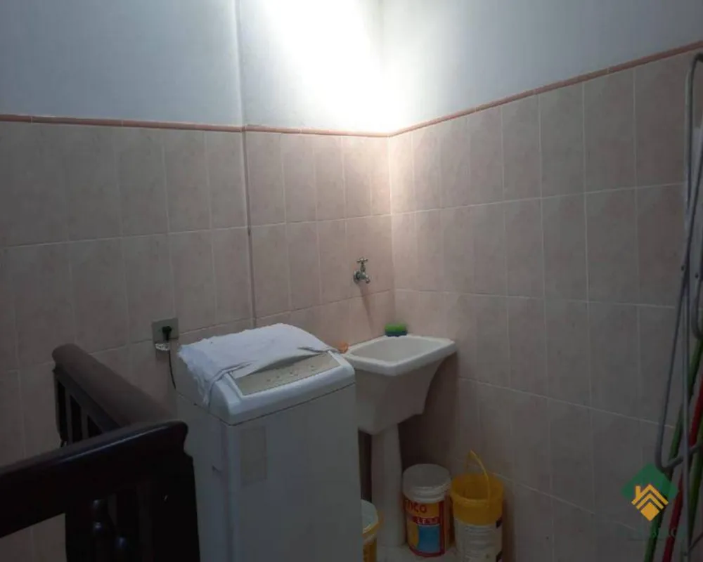 Casa, 4 quartos, 288 m² - Foto 2