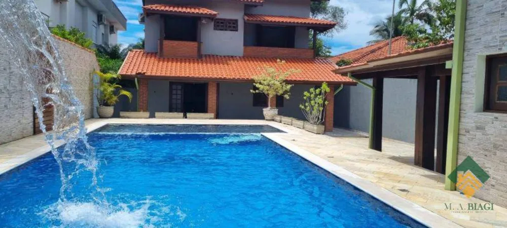 Casa, 4 quartos, 335 m² - Foto 2