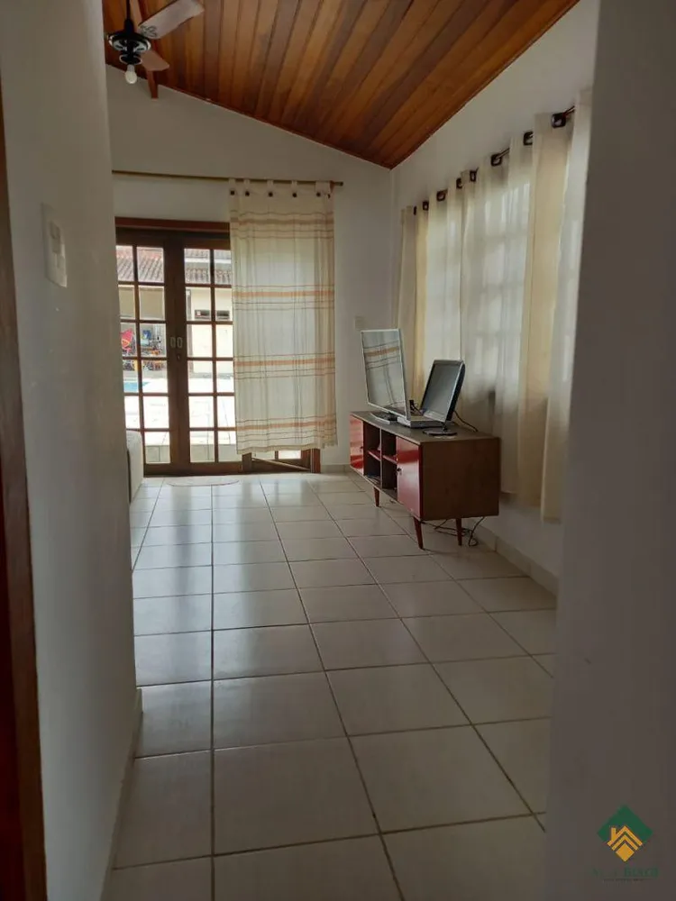 Casa, 4 quartos, 504 m² - Foto 1
