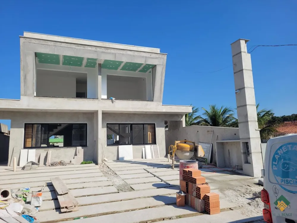 Sobrado, 3 quartos, 252 m² - Foto 1
