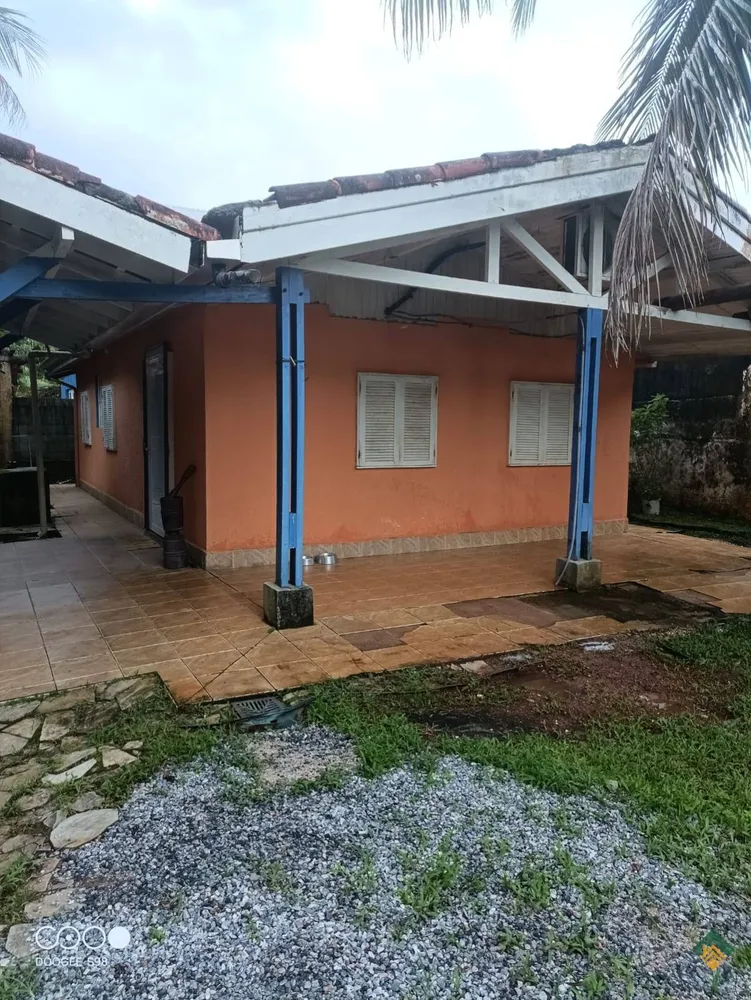 Casa, 3 quartos, 130 m² - Foto 2