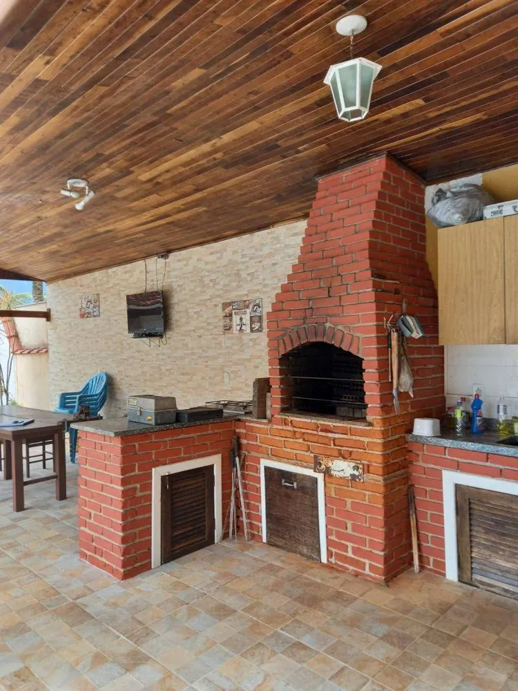 Casa, 3 quartos, 200 m² - Foto 1