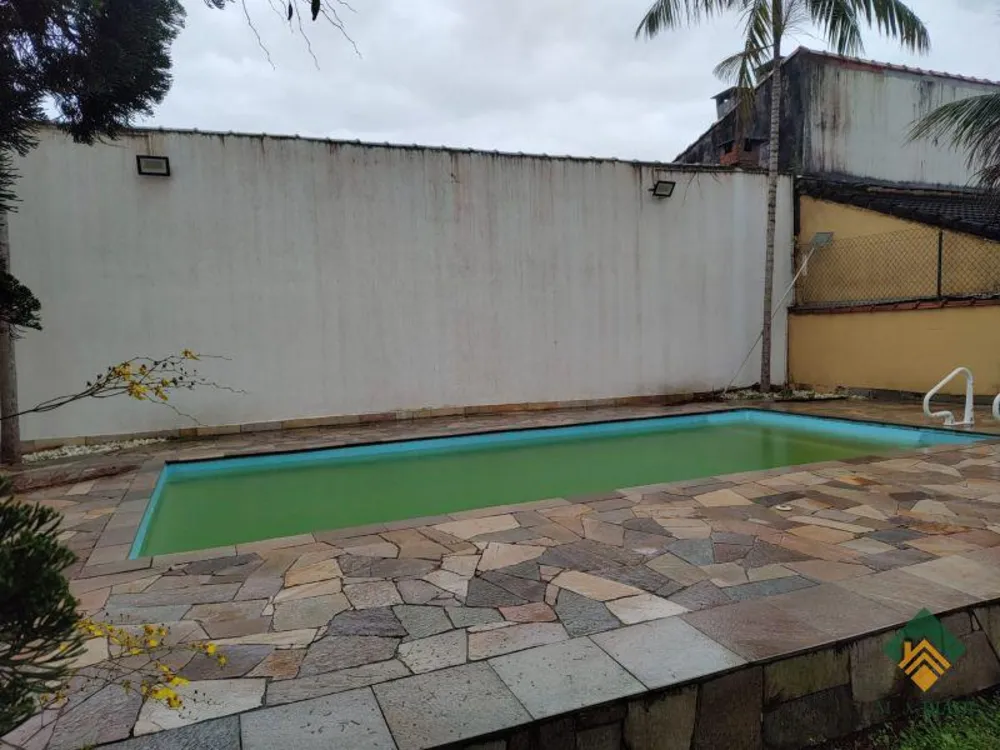 Casa, 3 quartos, 180 m² - Foto 1