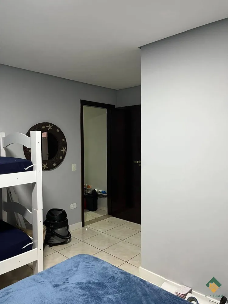 Casa, 3 quartos, 242 m² - Foto 4