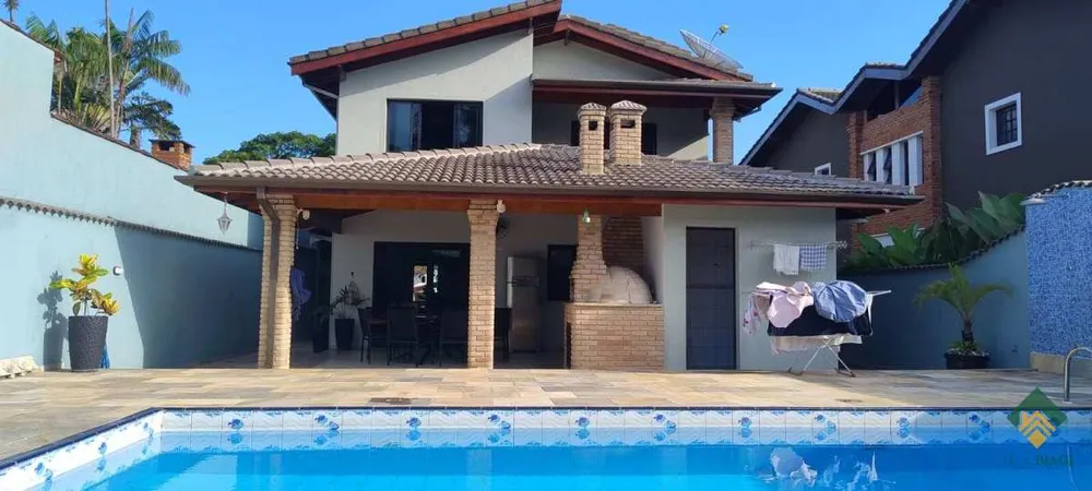Sobrado, 4 quartos, 254 m² - Foto 1
