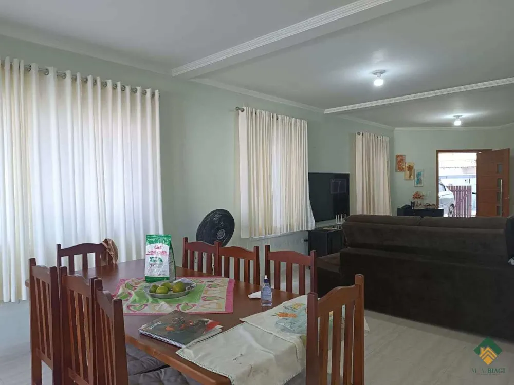 Casa, 4 quartos, 220 m² - Foto 3
