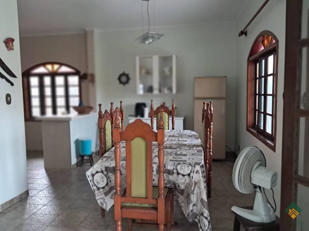 Casa, 4 quartos, 190 m² - Foto 4