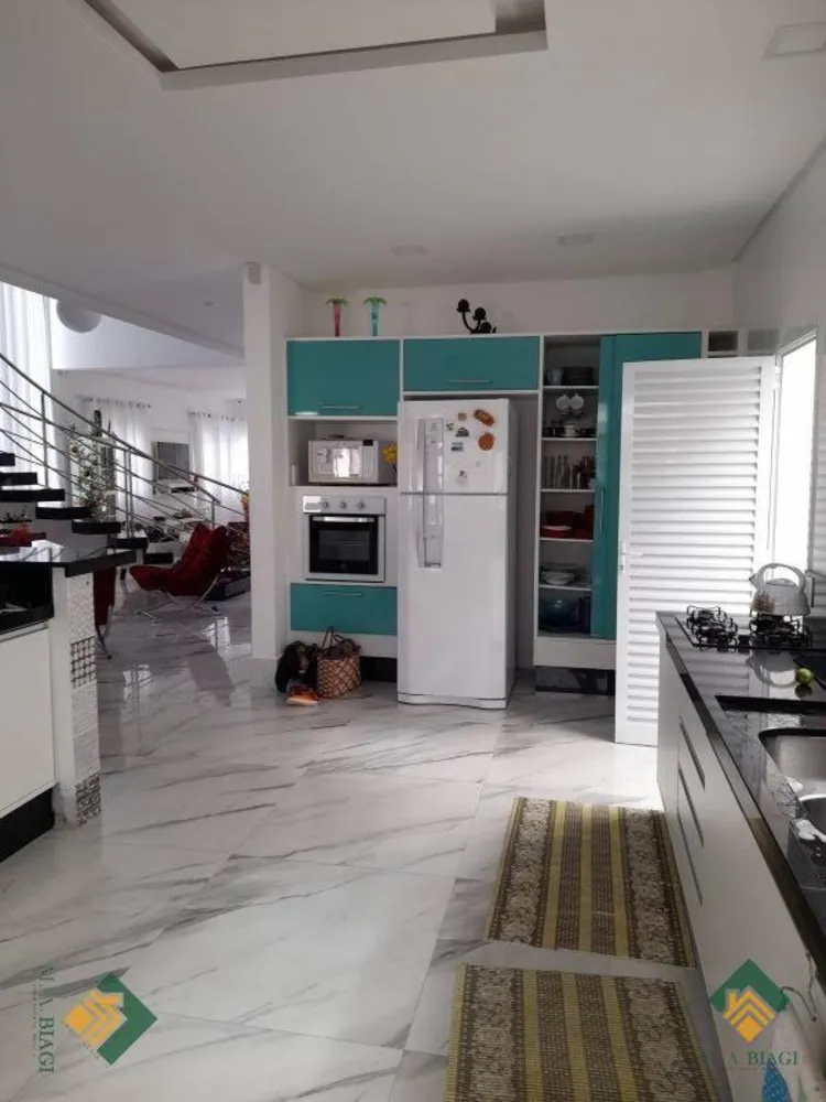 Sobrado, 7 quartos, 400 m² - Foto 6