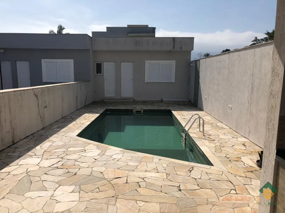 Casa, 3 quartos, 210 m² - Foto 1
