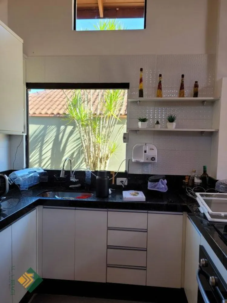 Casa, 4 quartos, 189 m² - Foto 4