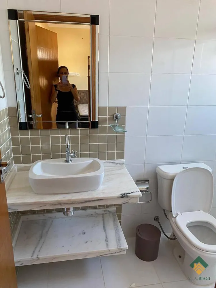 Casa, 3 quartos, 252 m² - Foto 4