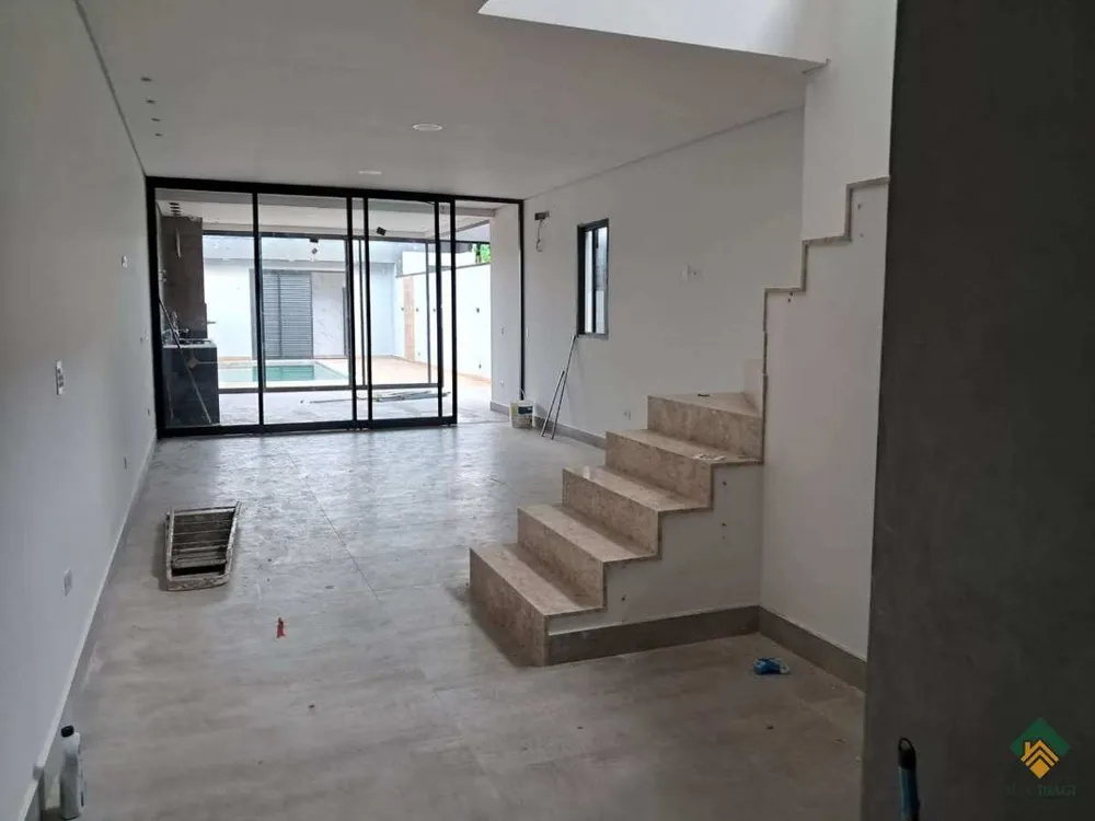 Sobrado, 5 quartos, 198 m² - Foto 2