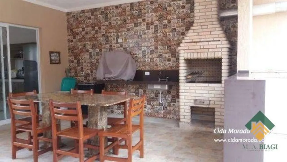 Casa, 3 quartos, 210 m² - Foto 4