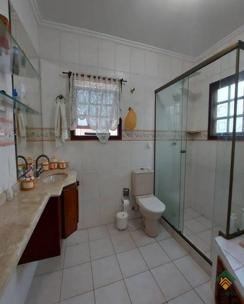 Casa, 4 quartos, 200 m² - Foto 2