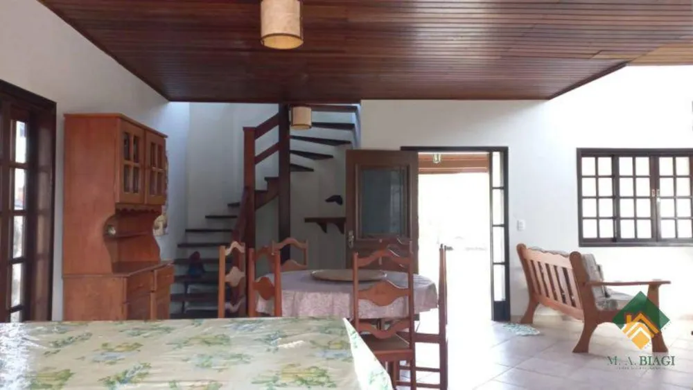 Casa, 4 quartos, 300 m² - Foto 4