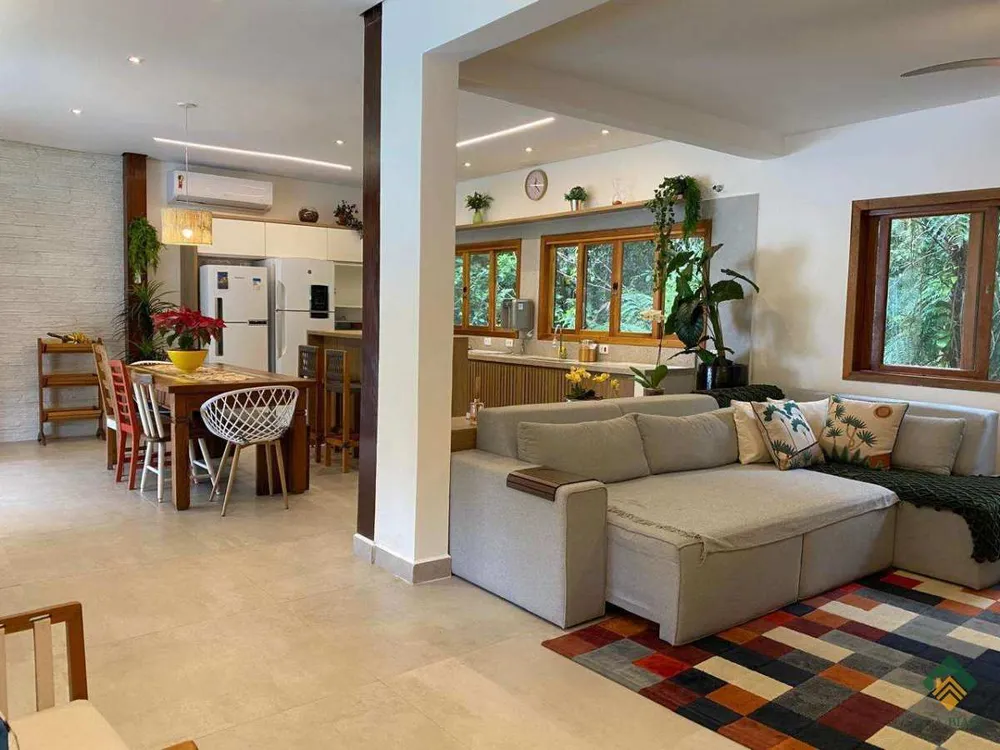 Casa, 3 quartos, 130 m² - Foto 2
