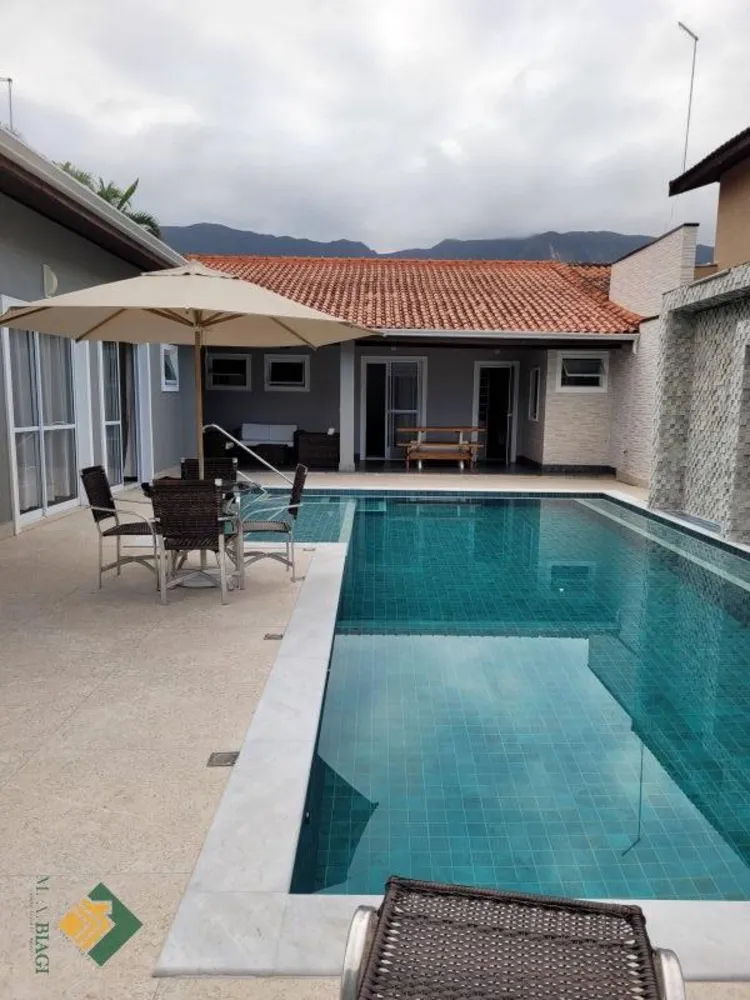 Casa, 5 quartos, 504 m² - Foto 1