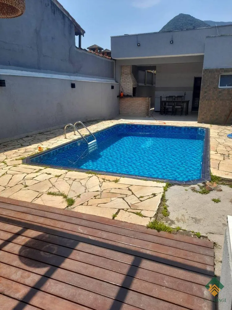 Casa, 3 quartos, 252 m² - Foto 8