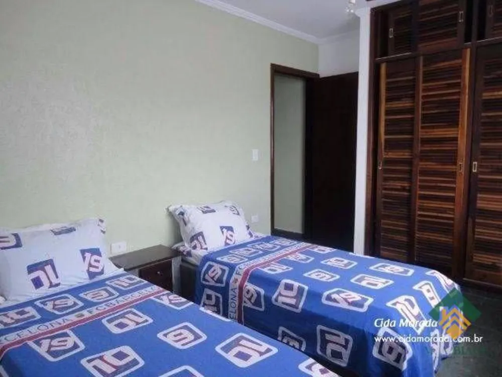 Casa, 3 quartos, 200 m² - Foto 1