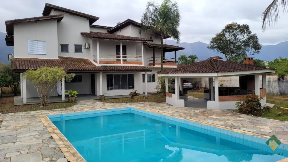 Casa, 5 quartos, 370 m² - Foto 1