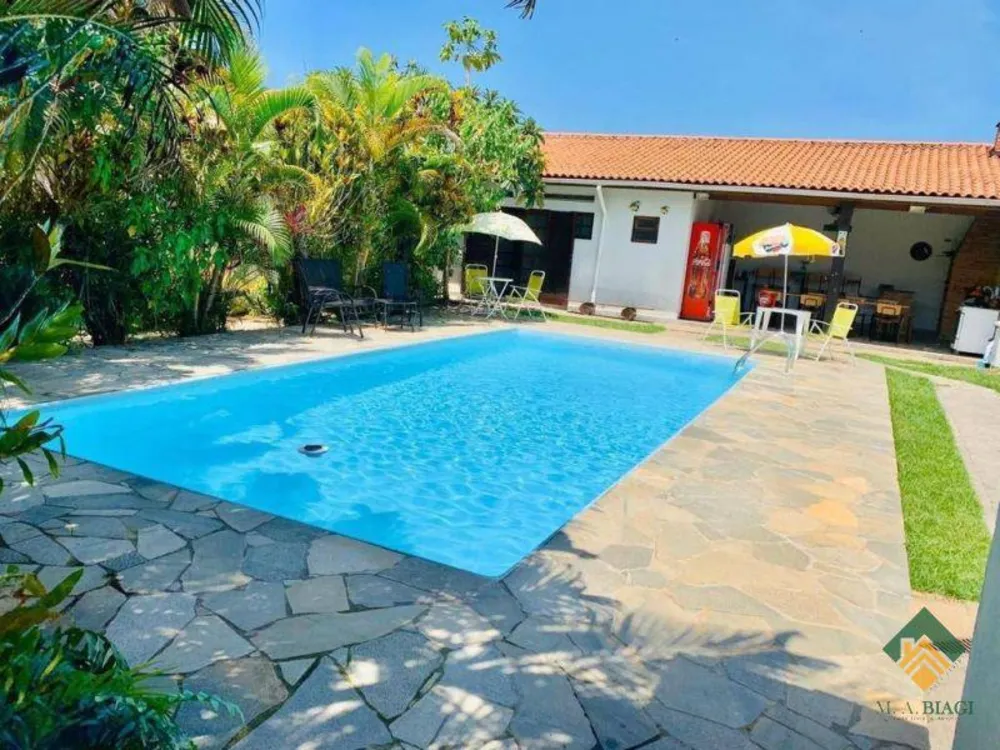Casa, 5 quartos, 180 m² - Foto 3