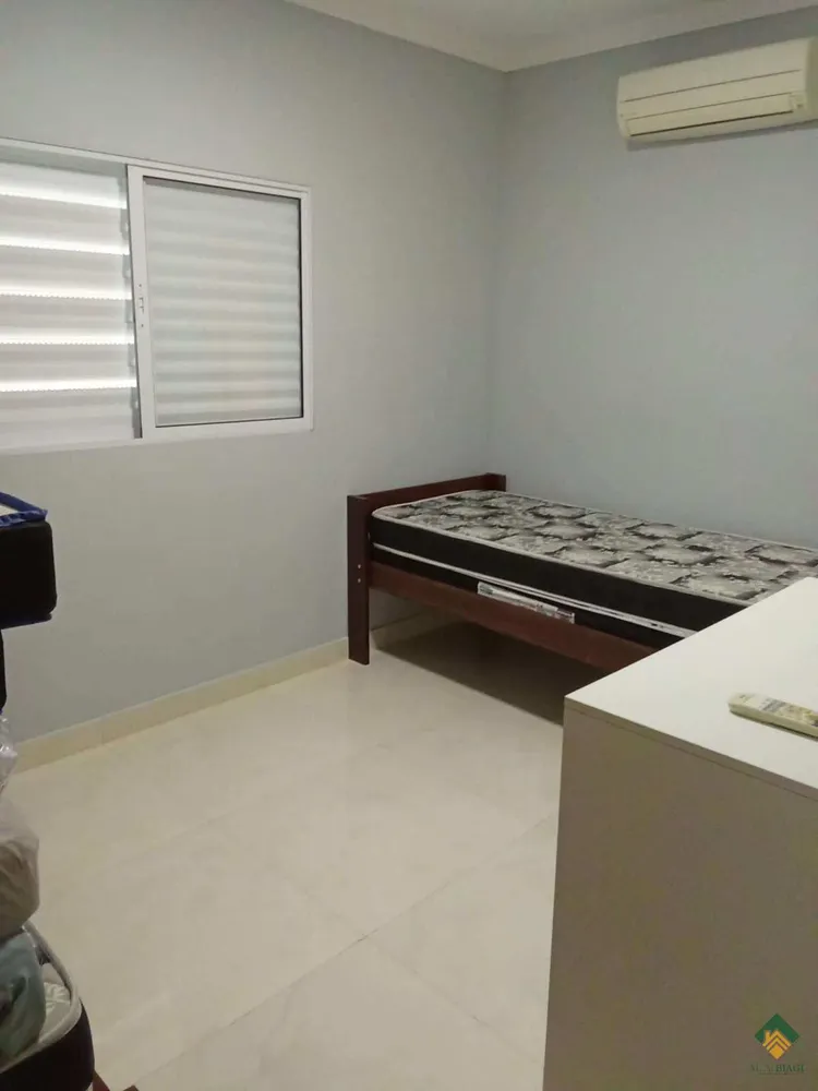 Sobrado, 4 quartos, 240 m² - Foto 4